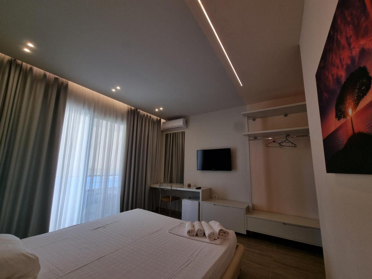 Hotel Ble Ble Вльора Екстер'єр фото