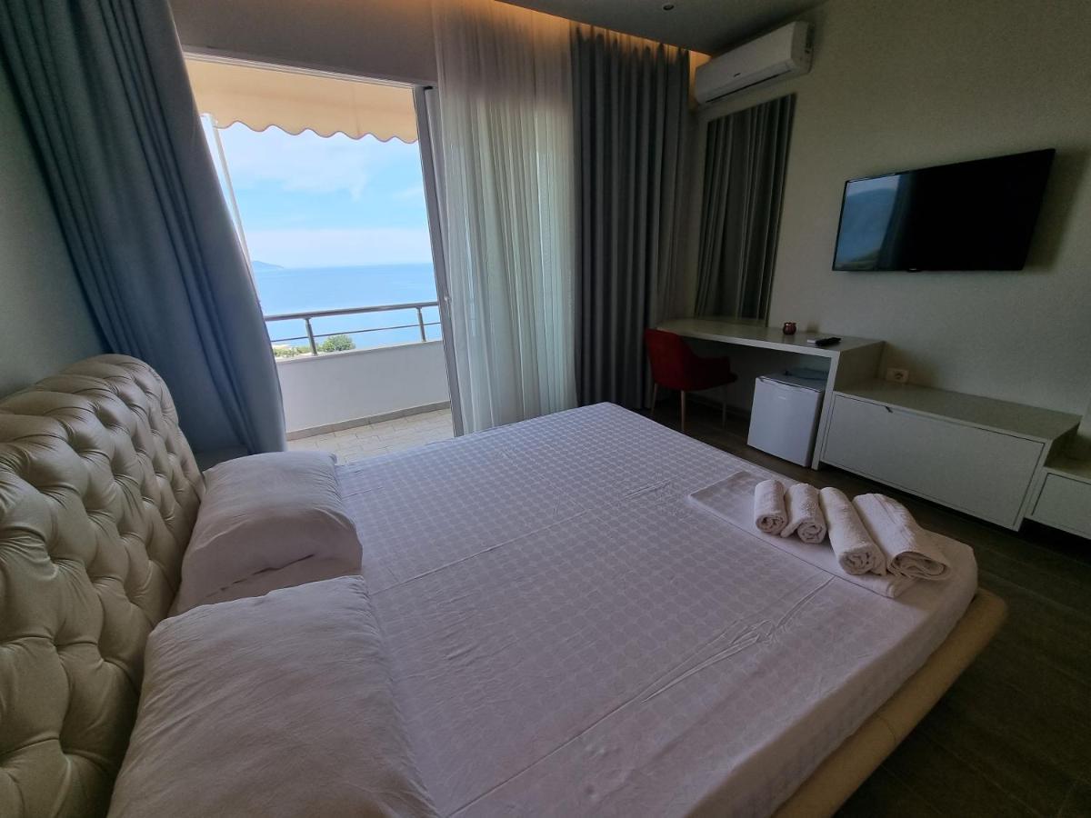 Hotel Ble Ble Вльора Екстер'єр фото