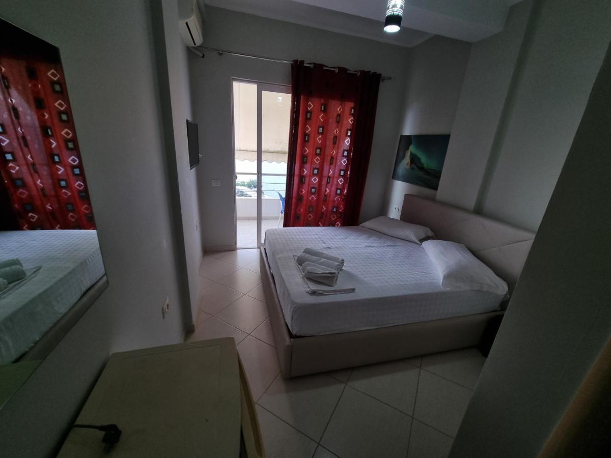 Hotel Ble Ble Вльора Екстер'єр фото