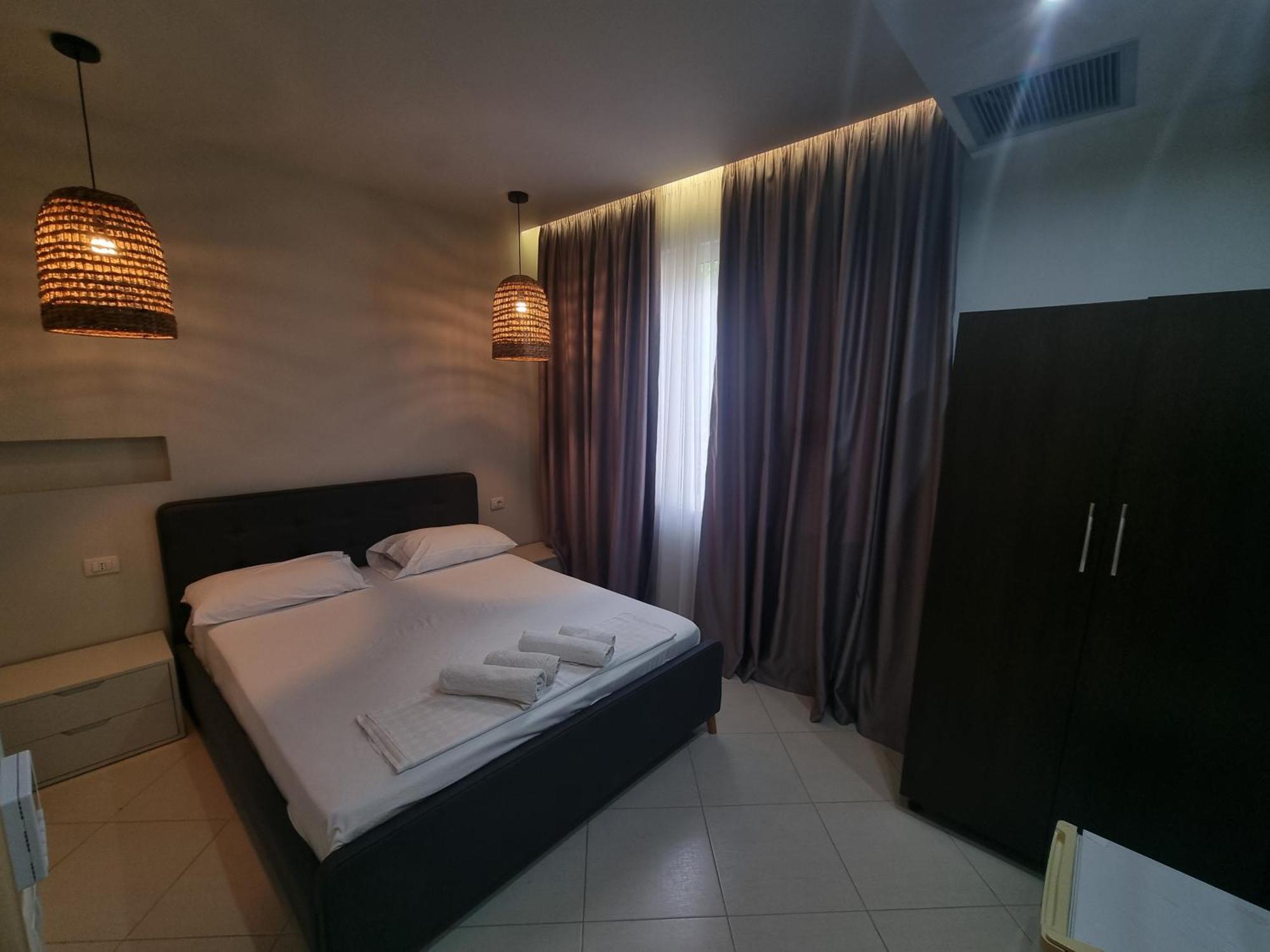 Hotel Ble Ble Вльора Екстер'єр фото