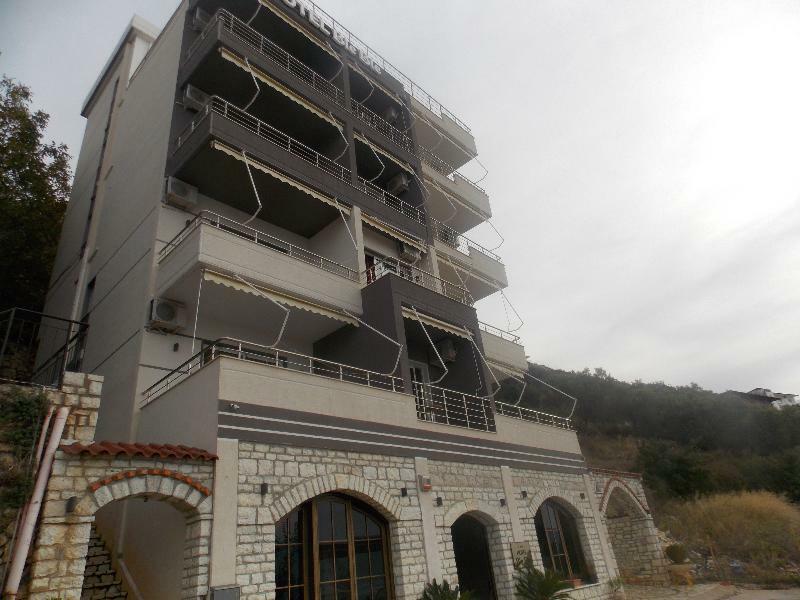 Hotel Ble Ble Вльора Екстер'єр фото